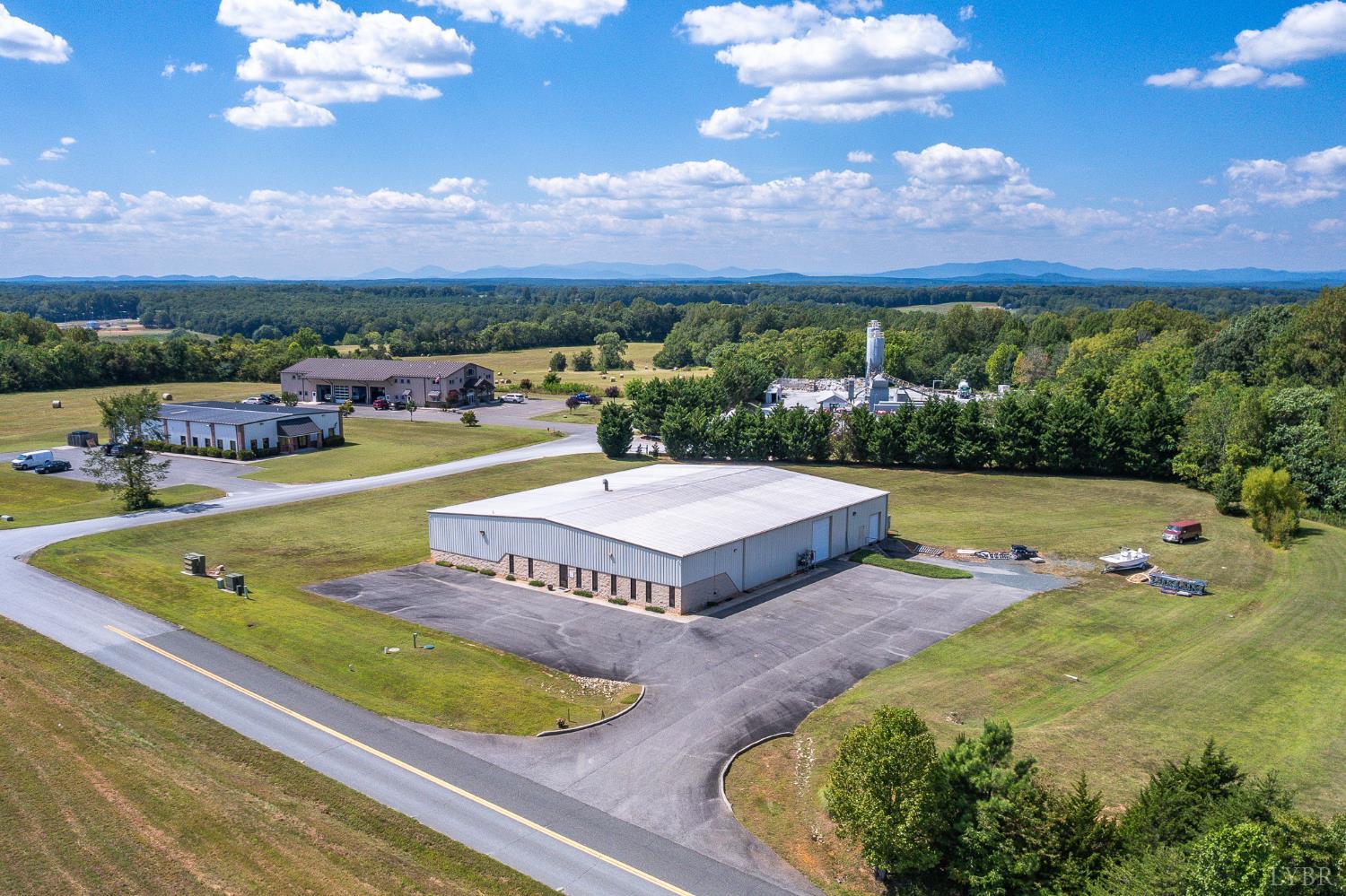 Commercial Sale in Appomattox 5