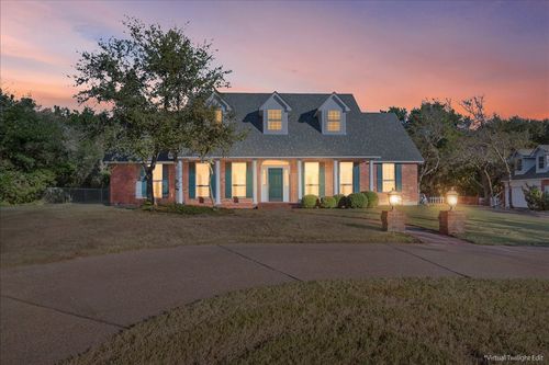 404 Greenwood Ln, Waco, TX, 76705-5224 | Card Image