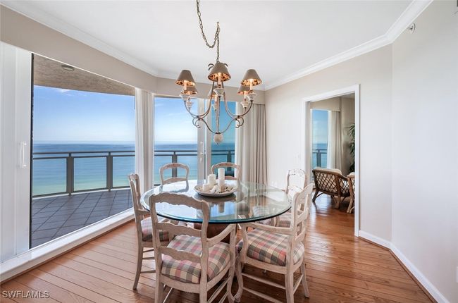 APT-1004 - 8231 Bay Colony Dr, Condo with 2 bedrooms, 3 bathrooms and null parking in NAPLES FL | Image 10