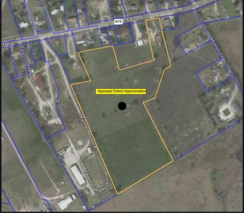 5204 E Fm 875, Waxahachie, TX, 75167-8163 | Card Image