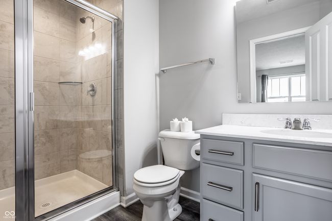 Primary Bedroom's Ensuite Bath | Image 28