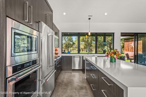 30 Sopris Ln, Carbondale, CO, 81623-8941 | Card Image