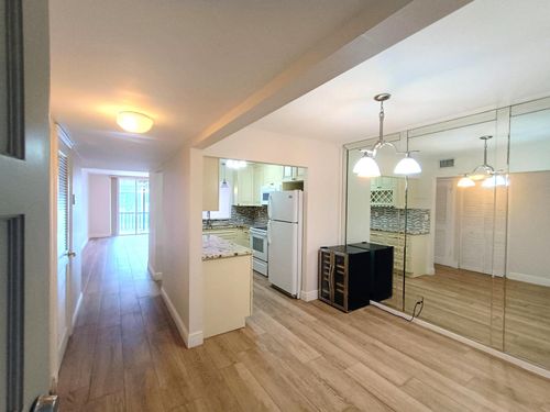 e105-777 S Federal Hwy, Pompano Beach, FL, 33062-5968 | Card Image