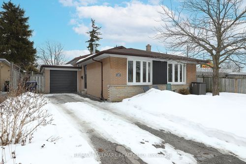 27 Slan Ave, Scarborough, ON, M1G3B1 | Card Image