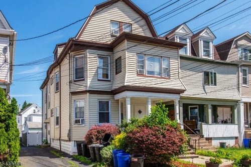 1-40 Olive St, Bloomfield, NJ, 07003-3209 | Card Image