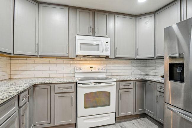 405 Willard Hall St, House other with 3 bedrooms, 2 bathrooms and null parking in Leonard TX | Image 15