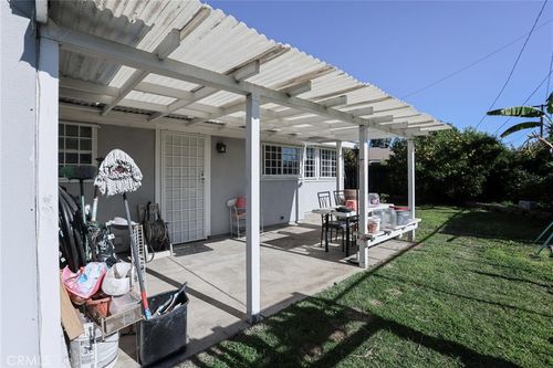 2186 W Huntington, Anaheim, CA, 92801 | Card Image