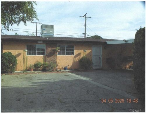 13028 Vaughn St, San Fernando, CA, 91340 | Card Image