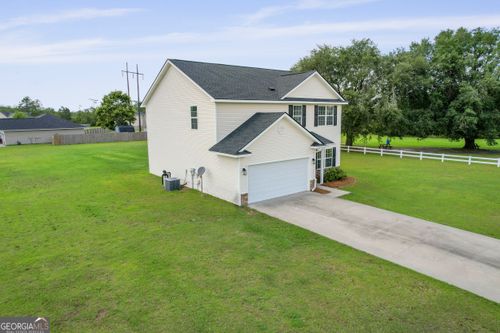 131 Mustang Ln Ne, Ludowici, GA, 31316-7820 | Card Image