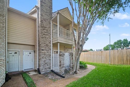 3305-7575 Cambridge St, Houston, TX, 77054-2037 | Card Image