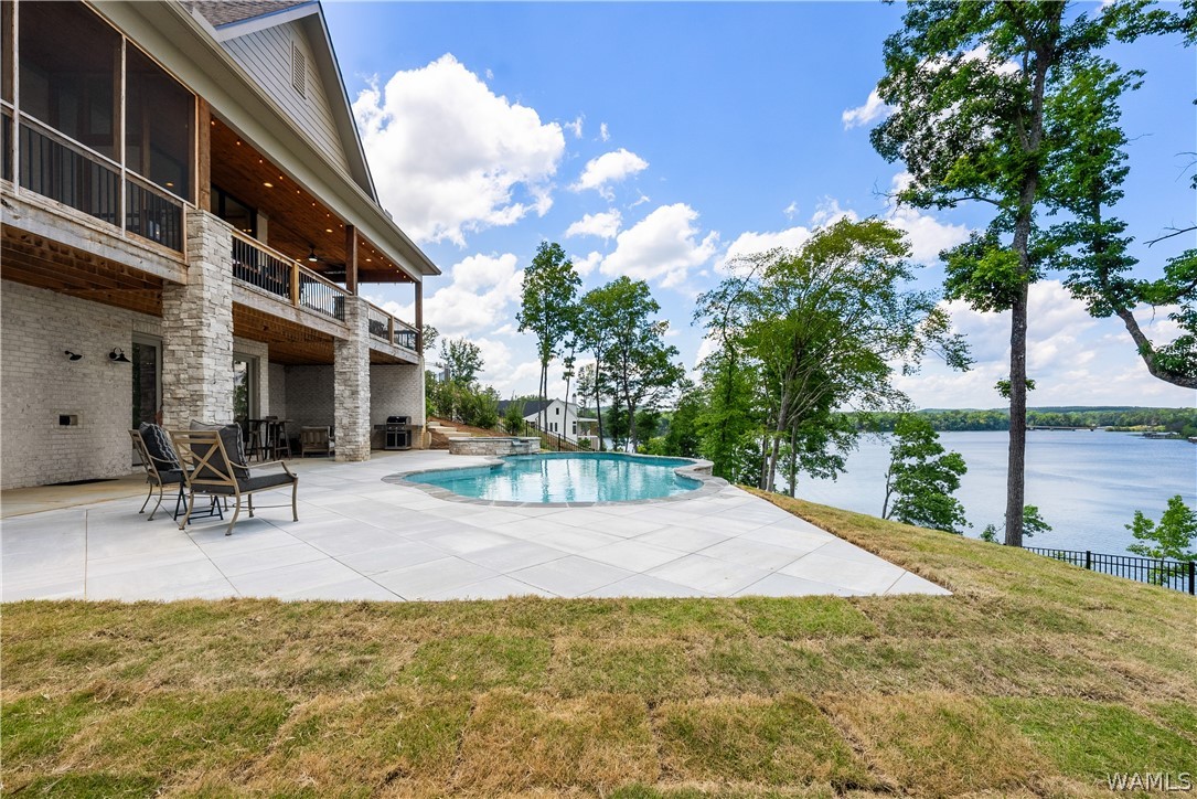 Residential in Northport 4