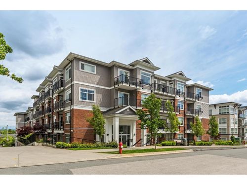 416-6480 195a Street, Surrey, BC, V4N6P1 | Card Image