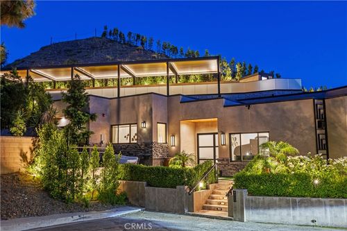 4000 Bouquette St, Glendale, CA, 91206 | Card Image