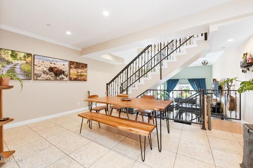 104-5241 Colodny Dr, Agoura Hills, CA, 91301-2629 | Card Image