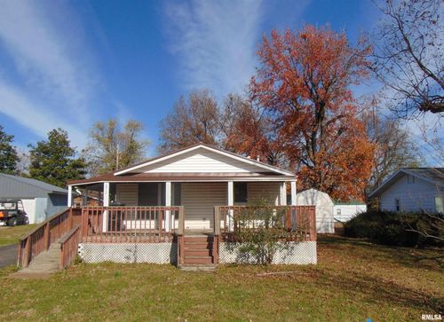 213 W Wilson Ave, Shawneetown, IL, 62984-3016 | Card Image