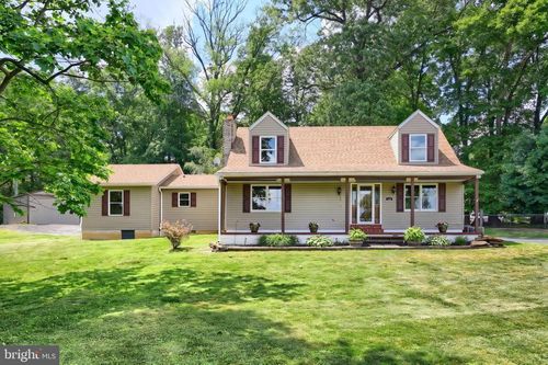 110 Ridge Rd, DELTA, PA, 17314-9120 | Card Image