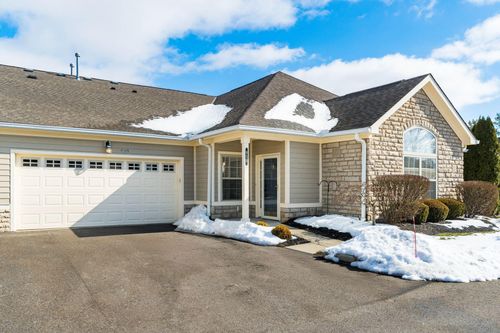 950 Villas Dr, Pataskala, OH, 43062-8044 | Card Image