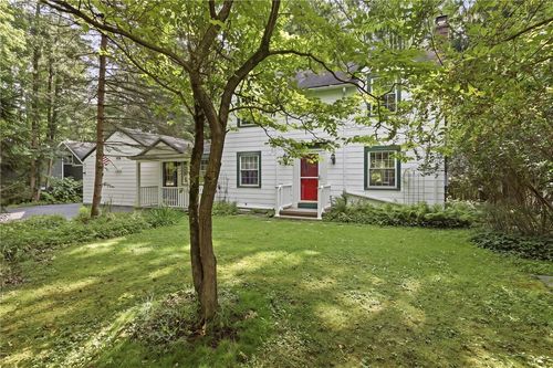206 Bastian Rd, Rochester, NY, 14623-1124 | Card Image