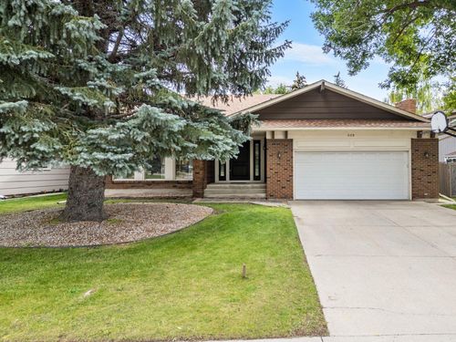409 Lake Simcoe Crescent Se, Calgary, AB, T2J5L3 | Card Image