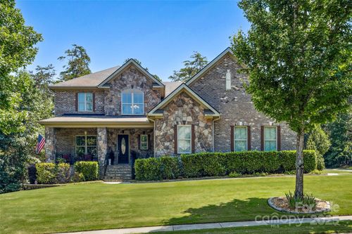 16547 Bastille Dr, Charlotte, NC, 28278-8304 | Card Image