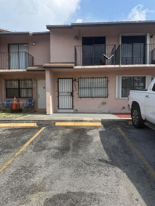 104-5412 W 20th Ave, Hialeah, FL, 33016-2006 | Card Image