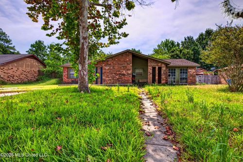 13105 Rosemont Street, Ocean Springs, MS, 39564 | Card Image