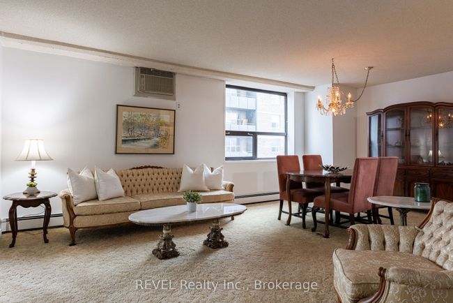 504 - 141 Church St, Condo with 2 bedrooms, 2 bathrooms and 7 parking in Saint Catharines ON | Image 5