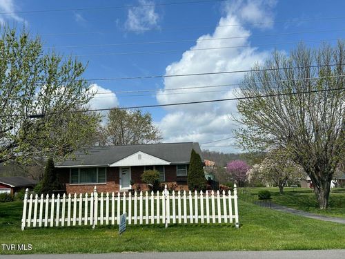 604 Ridgeview Dr, Johnson City, TN, 37604-1624 | Card Image