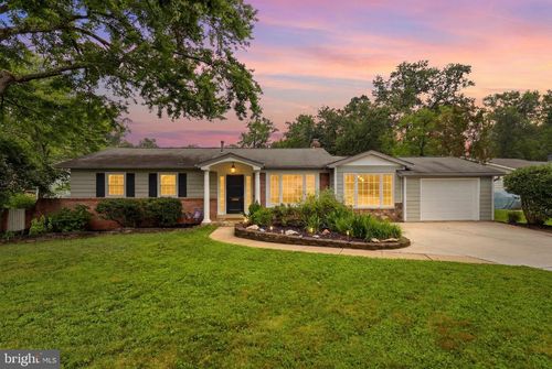 8532 Canterbury Drive, ANNANDALE, VA, 22003 | Card Image