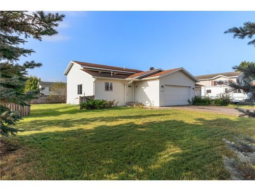 2822 Addison Ave, Brainerd, MN, 56401-6312 | Card Image