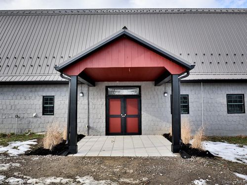 16 Almond Tree Ln, Warwick, NY, 10990-2442 | Card Image