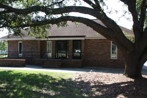 2185 N Fraser St, Georgetown, SC, 29440-6418 | Card Image