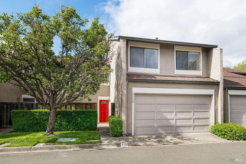 728 Walnut Court, Novato, CA, 94945 | Card Image