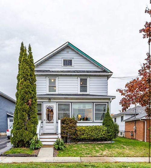 9 S Charles St, Trenton, ON, K8V2R8 | Card Image