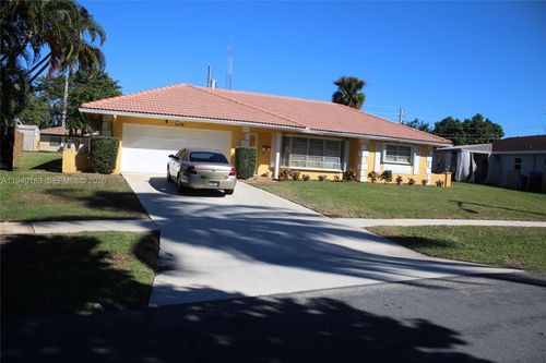 1419 40th St, West Palm Beach, FL, 33407-3637 | Card Image