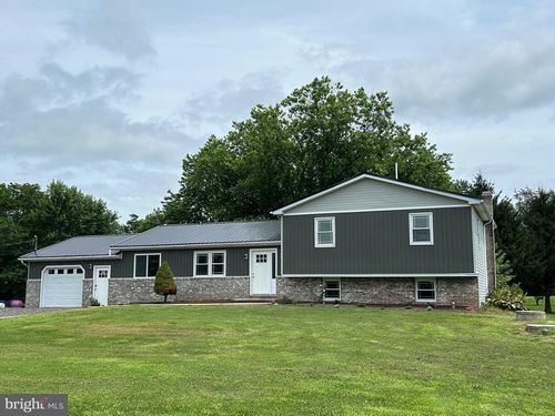 182 Klinger Rd, MILLERSBURG, PA, 17061-8714 | Card Image