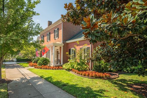 224 3rd Ave S, Franklin, TN, 37064-2618 | Card Image