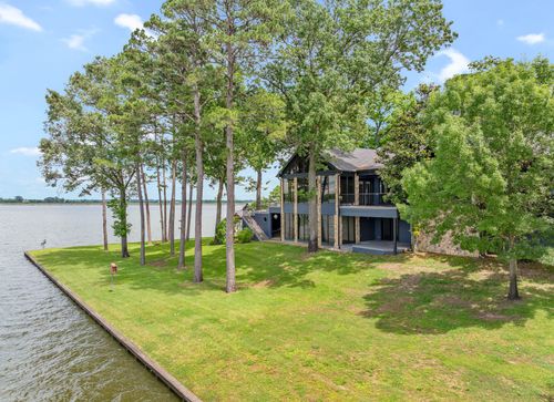 132 Deer Cove Rd, Scroggins, TX, 75480-6013 | Card Image