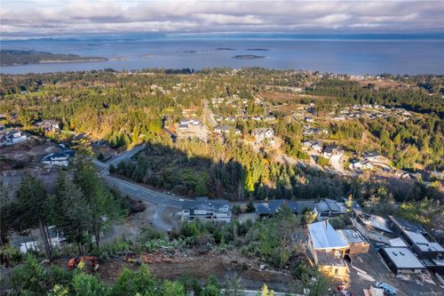 19 Broad Ridge Pl, Lantzville, BC, V0R2H0 | Card Image