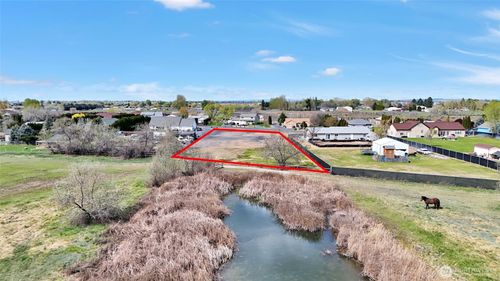 5189 Crystal Springs Pl Ne, Moses Lake, WA, 98837-9003 | Card Image