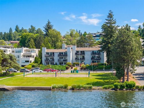 101-10110 Ne 60th St, Kirkland, WA, 98033-7327 | Card Image