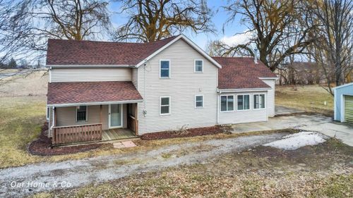 2818 E Brooks Rd, Freeland, MI, 48623-9431 | Card Image