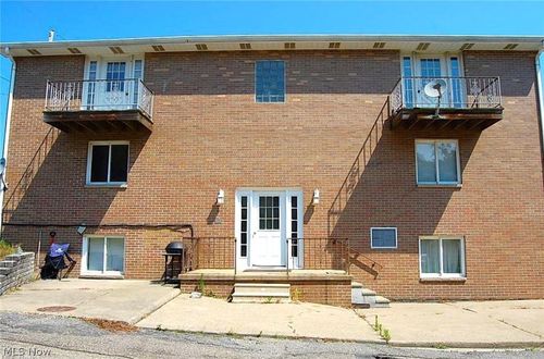 1-28 Pioneer Dr, Steubenville, OH, 43953-7613 | Card Image
