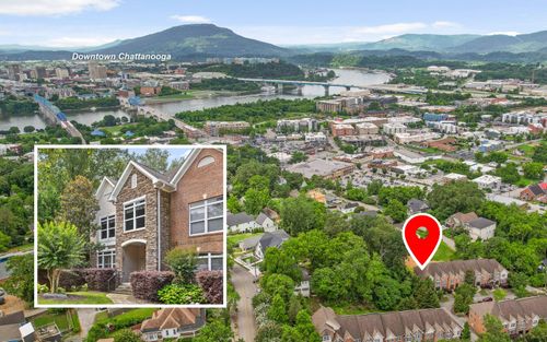 224 Shady Ridge Ln, Chattanooga, TN, 37405-3966 | Card Image