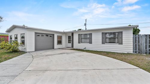 875 Waikiki Dr, Merritt Island, FL, 32953-3275 | Card Image