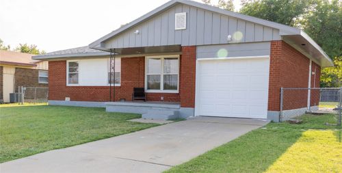 1616 Nw 45th Street, Lawton, OK, 73505 | Card Image