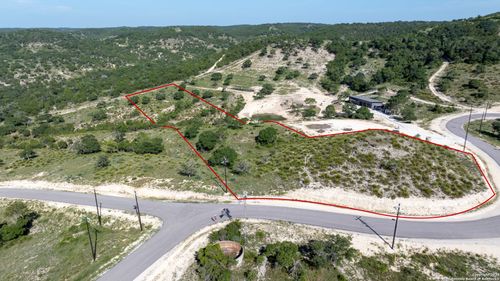 5± AC Red Stag Lane, Pipe Creek, TX, 78063 | Card Image