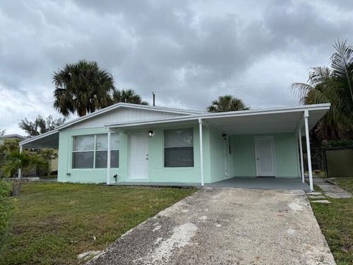 1511 W 12th St, Riviera Beach, FL, 33404-6512 | Card Image
