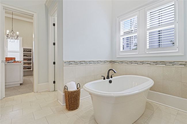 Primary Suite | Image 30