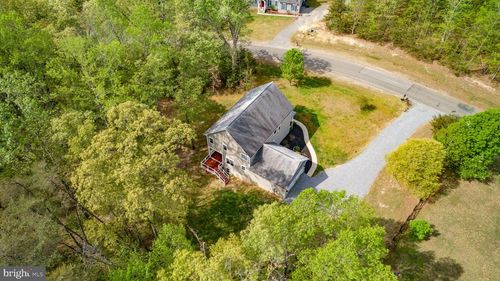 2518 Regency Dr, Fredericksburg, VA, 22408-1743 | Card Image